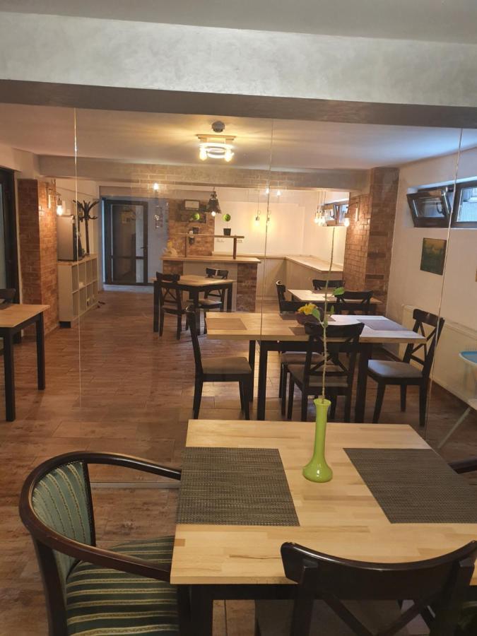 Hotel Belleville ياش المظهر الخارجي الصورة