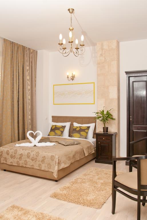 Hotel Belleville ياش المظهر الخارجي الصورة