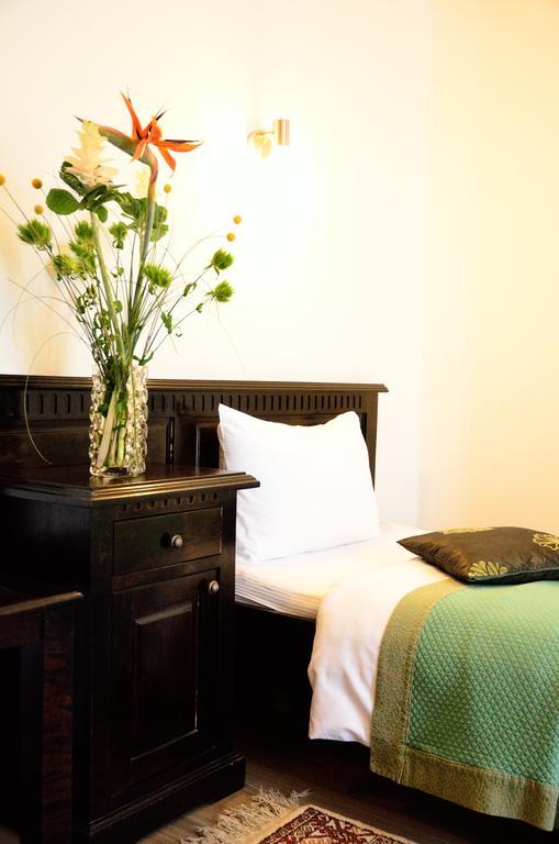 Hotel Belleville ياش المظهر الخارجي الصورة