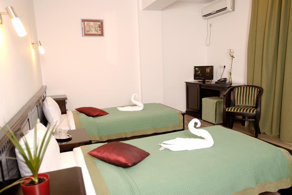 Hotel Belleville ياش المظهر الخارجي الصورة